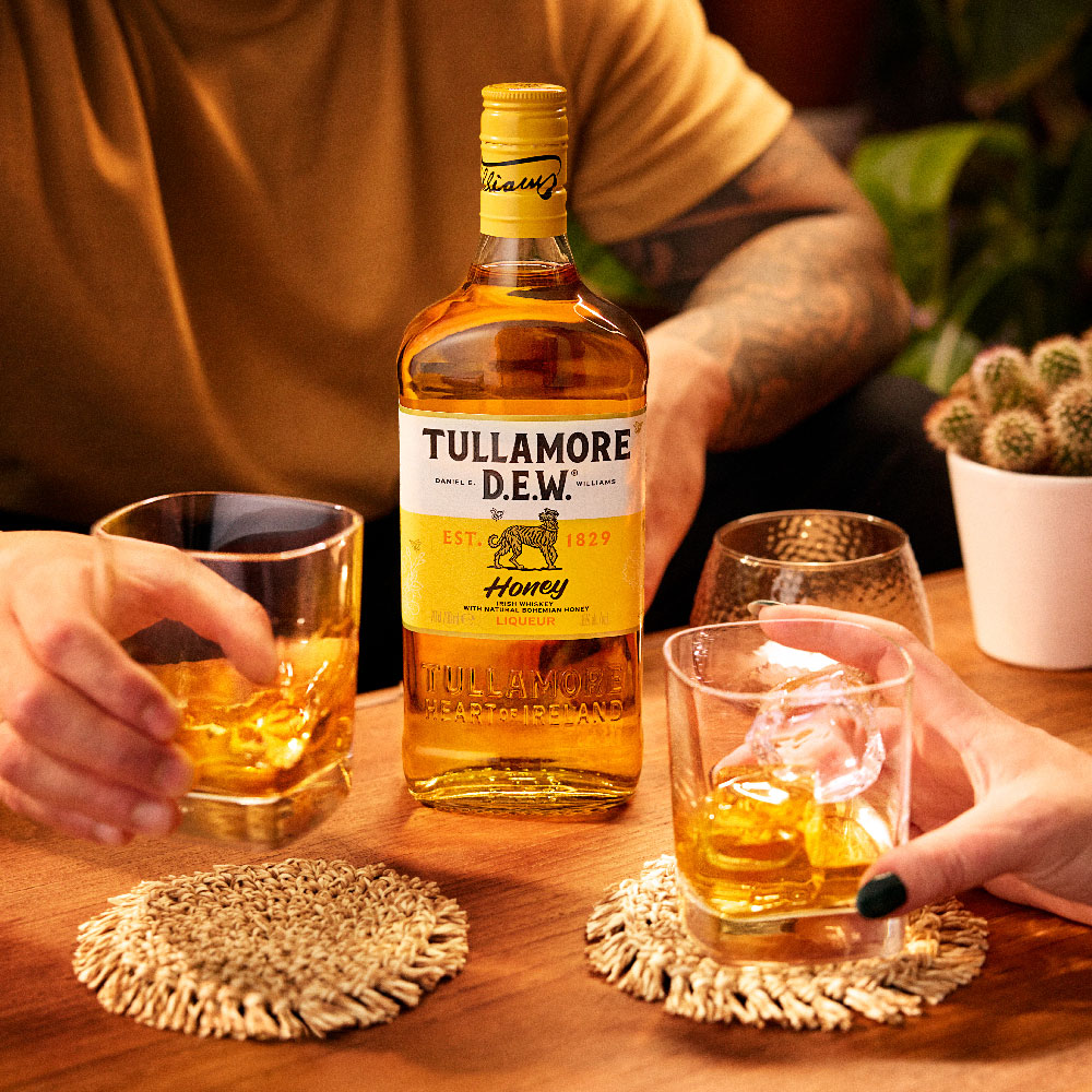Tullamore Honey on the Rocks 